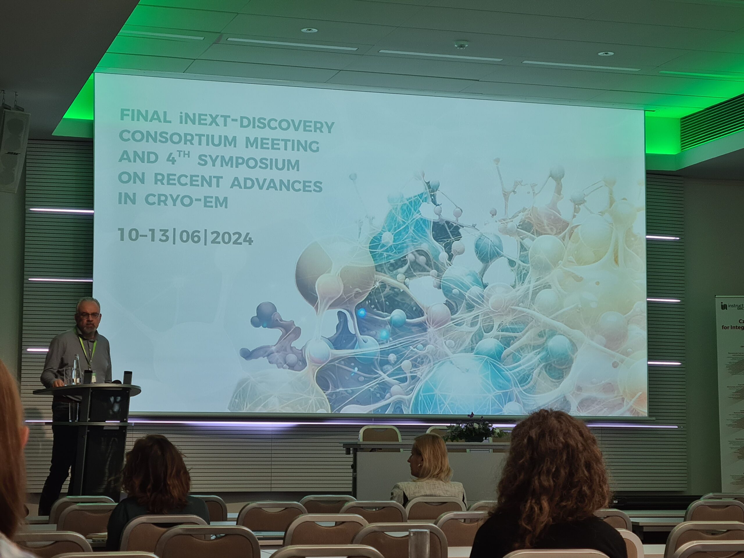 Opening of the iNext-Discovery final meeting by the project coordinator