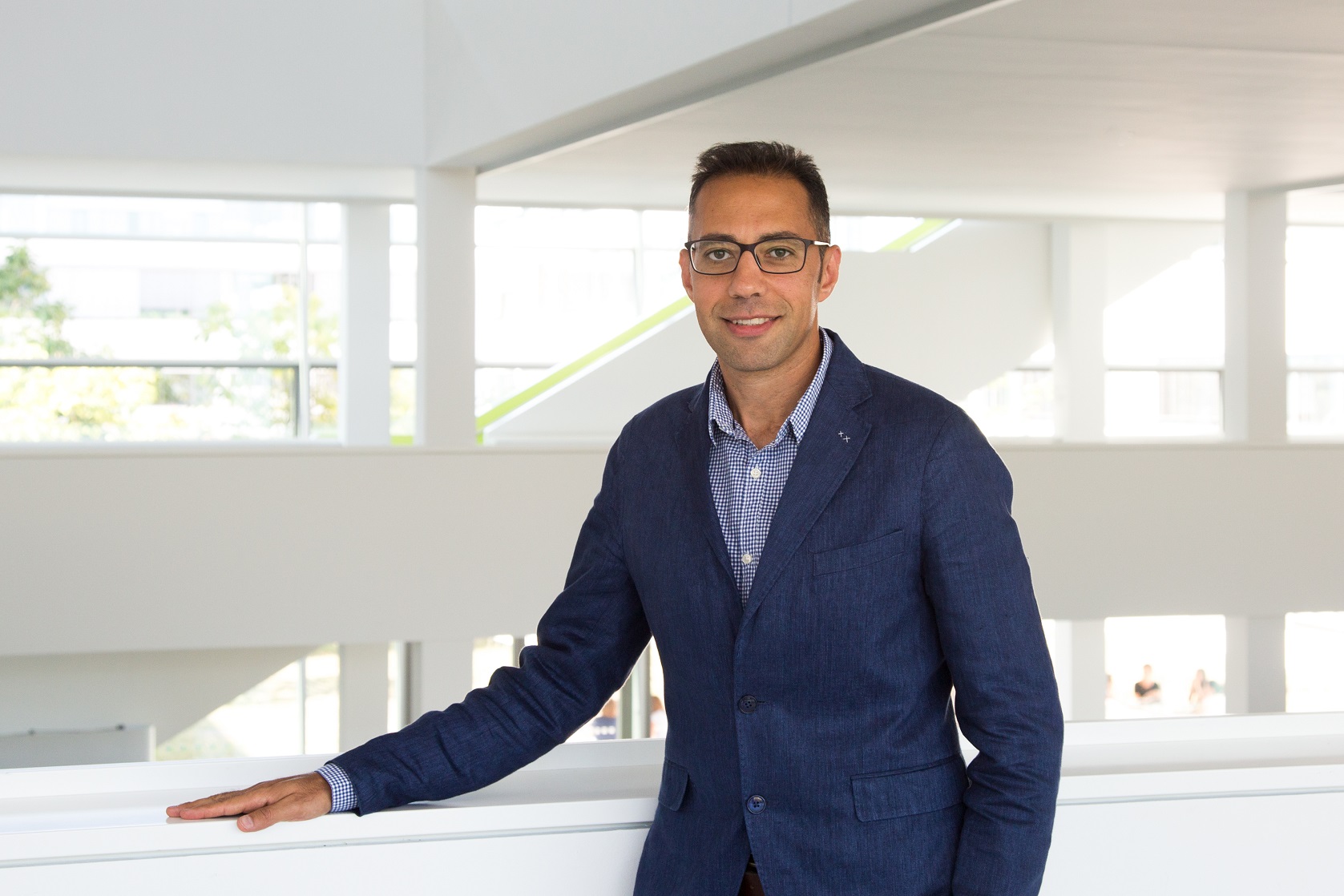 Mohamed Elgendy at his lab in Dresden.